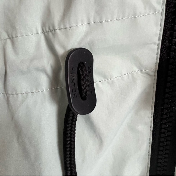 Hunter Women’s Packable Full Zip Raincoat Size Large Mint Green - Picture 4 of 6